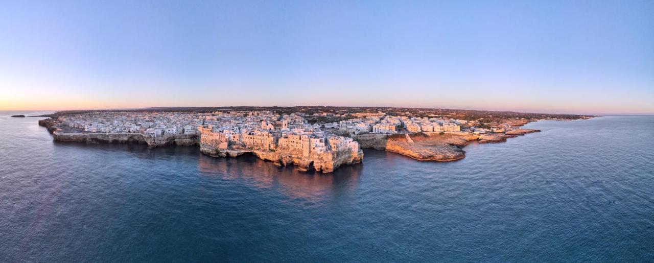 Вилла Lo Scrigno Del Mare Полиньяно-а-Маре Экстерьер фото